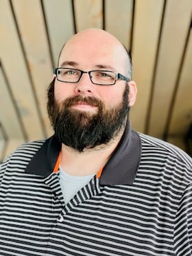 Staff member Justin Peterson from ID_22d4a44c73b1