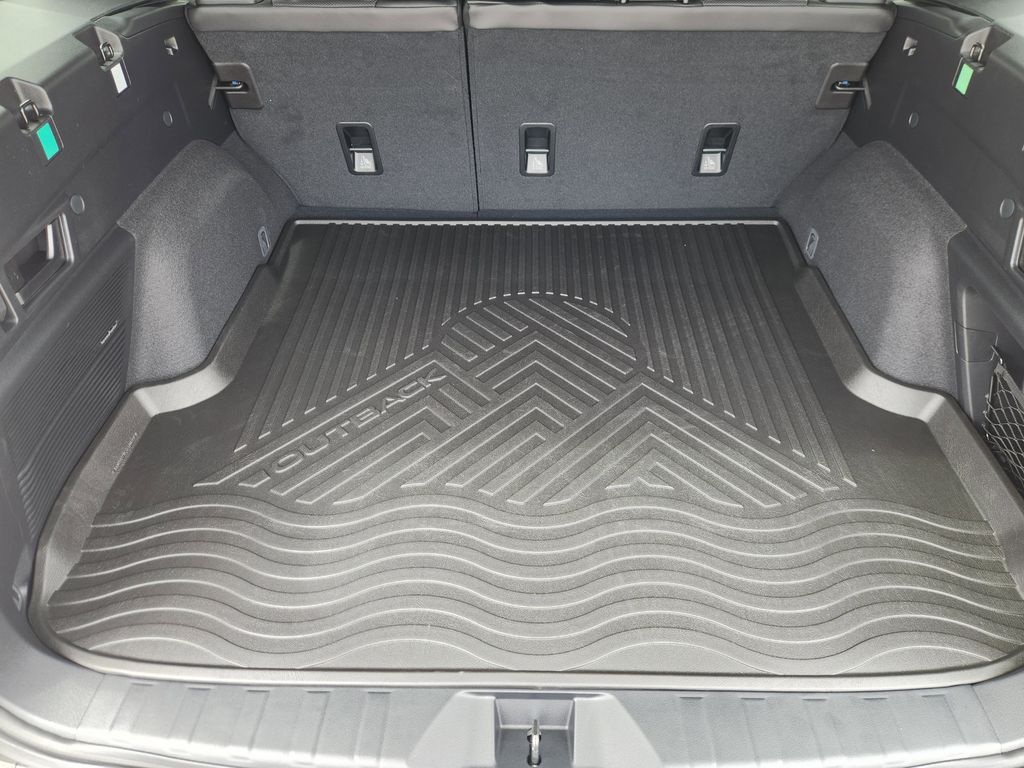 2026 Subaru Outback Limited - Photo 26