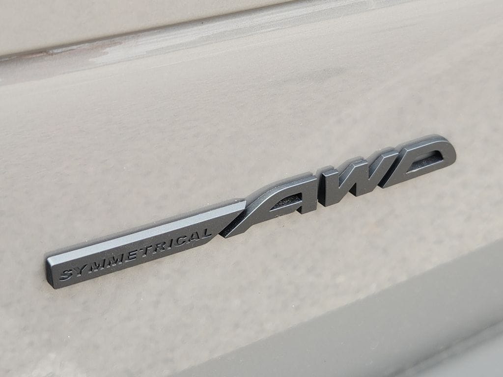 2026 Subaru Outback Limited - Photo 11