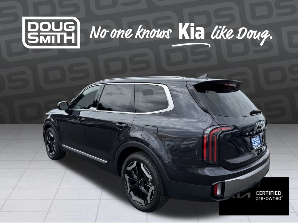 2025 Kia Telluride EX photo 2
