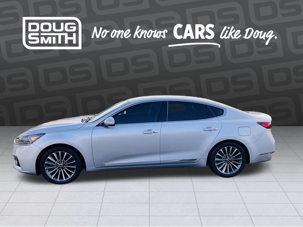 Certified 2018 Kia Cadenza Premium Sedan