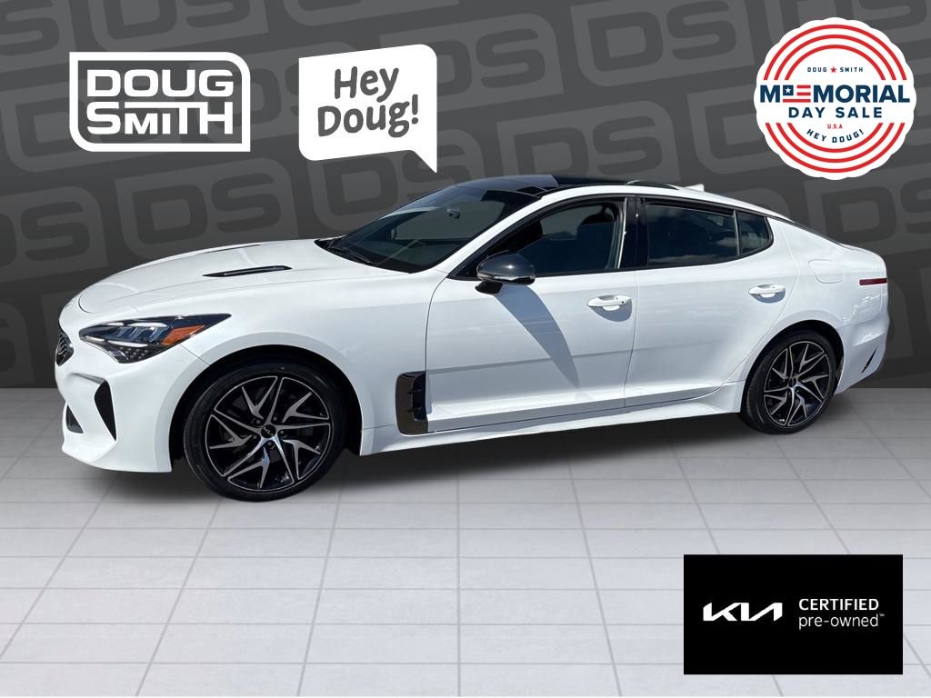 2023 Kia Stinger GT-Line AWD's photo