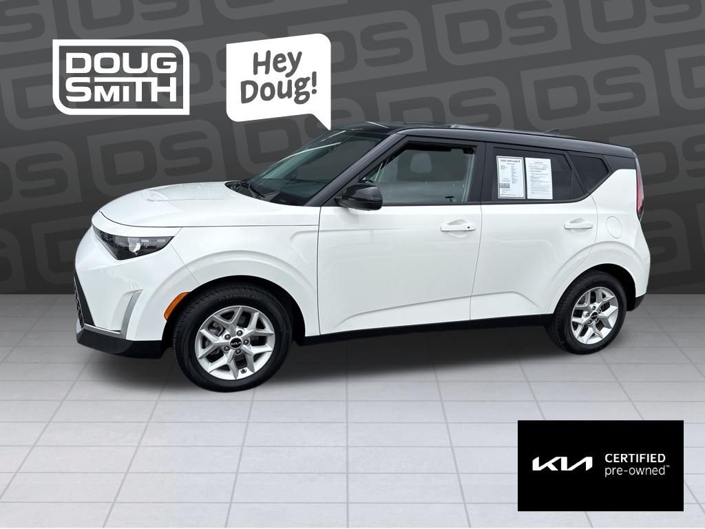 2023 Kia Soul 2.0L S IVT's photo
