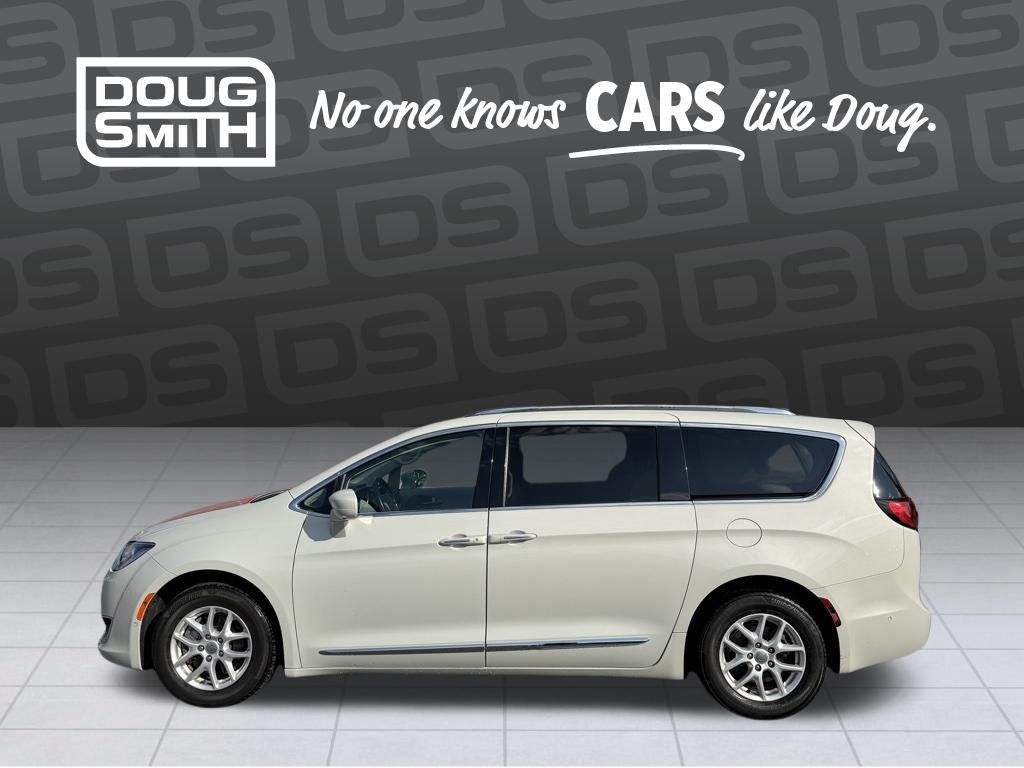 Used 2020 Chrysler Pacifica Touring L with VIN 2C4RC1BG5LR128467 for sale in Lindon, UT