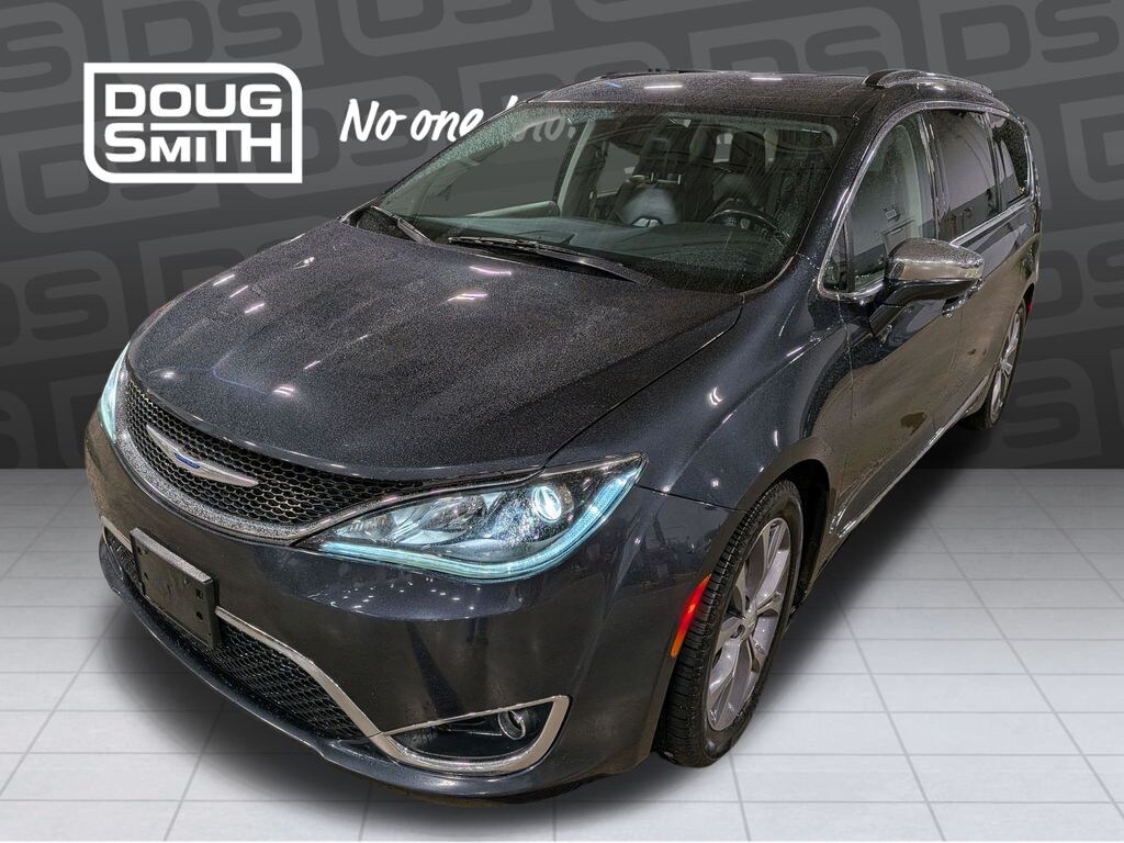 Used 2019 Chrysler Pacifica Limited Van Passenger Van