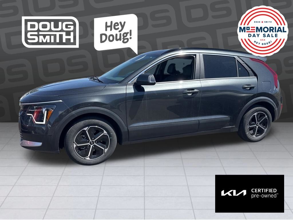 2024 Kia Niro EX HEV's photo