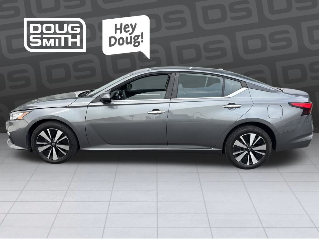 Used 2021 Nissan Altima SV with VIN 1N4BL4DW7MN308075 for sale in Lindon, UT