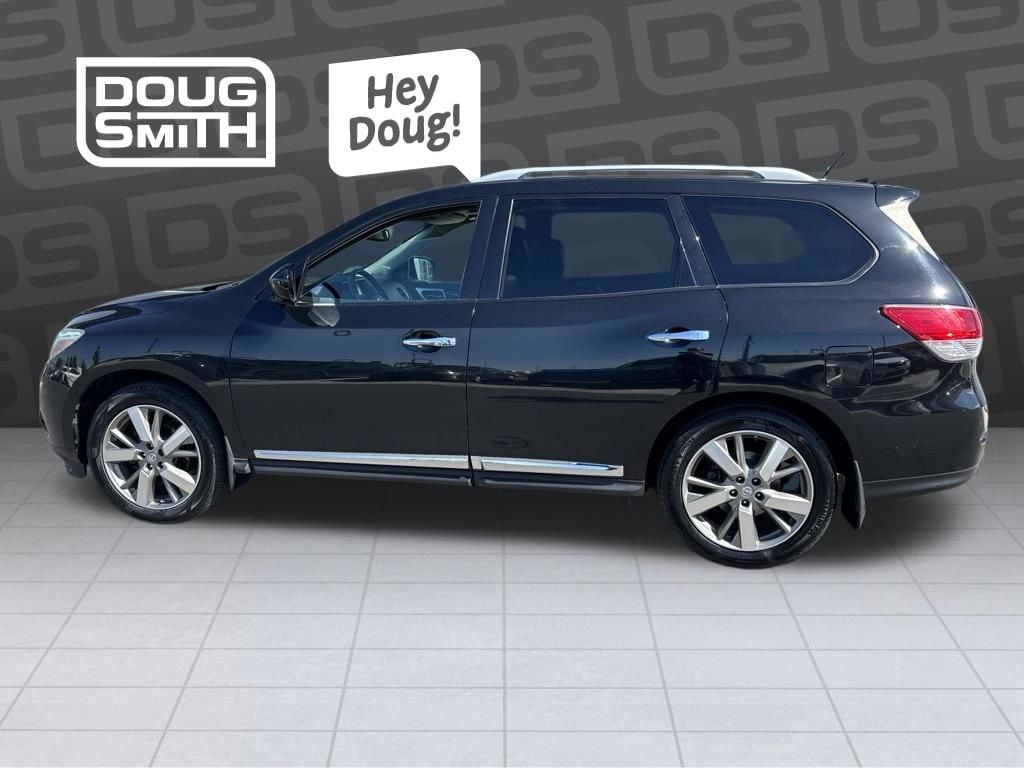 Used 2016 Nissan Pathfinder Platinum with VIN 5N1AR2MM9GC616691 for sale in Lindon, UT