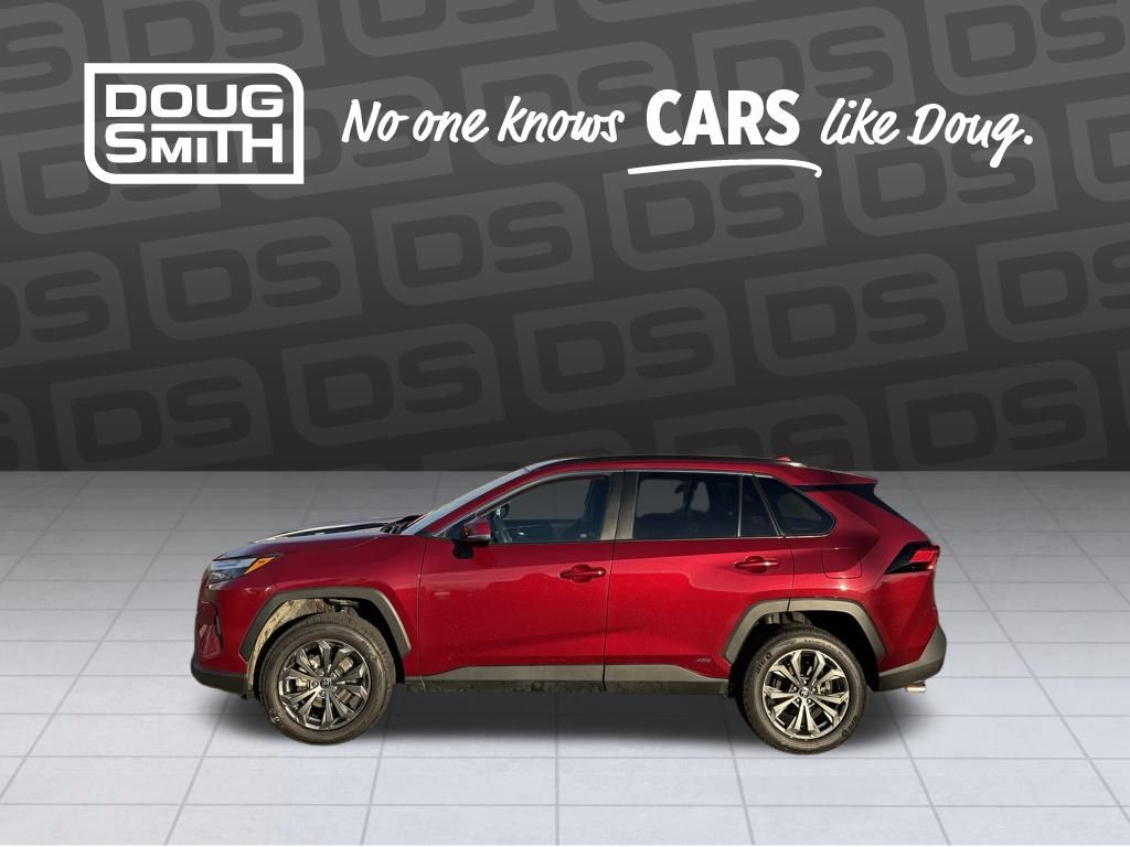 2022 Toyota RAV4 Hybrid XLE Premium photo 2