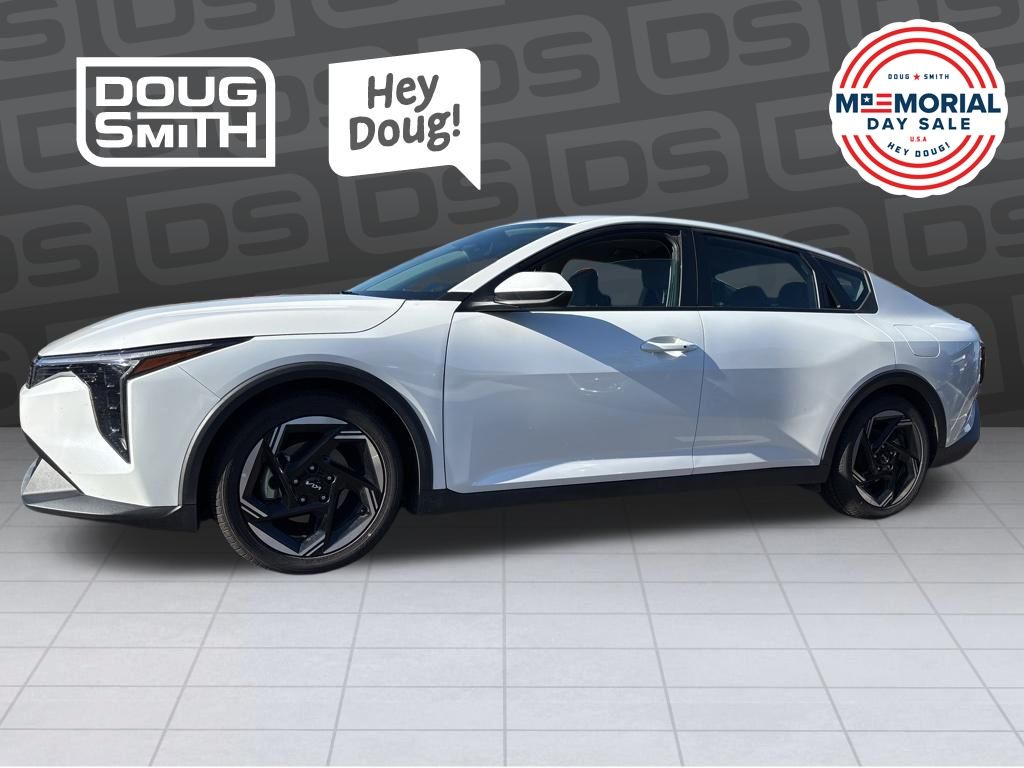 2025 Kia K4 EX AT's photo