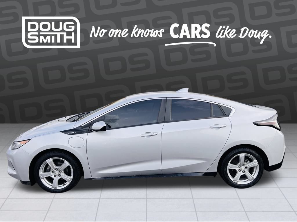 2017 Chevrolet Volt LT photo 2