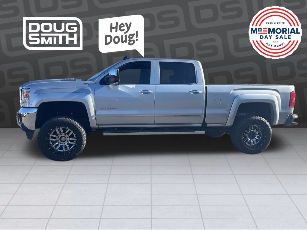 2018 GMC Sierra 4WD Crew Cab Standard Box SLT's photo