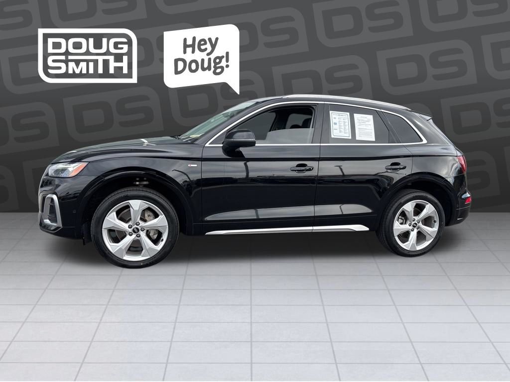 2023 Audi Q5 45 Prestige's photo