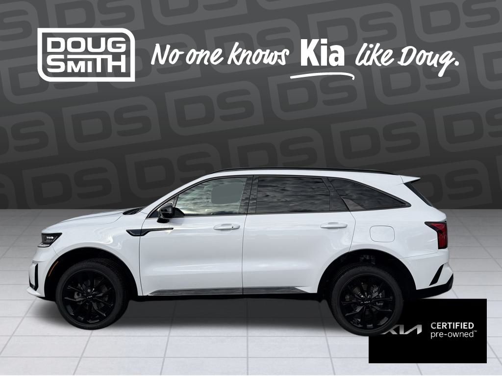 2022 Kia Sorento SX photo 2