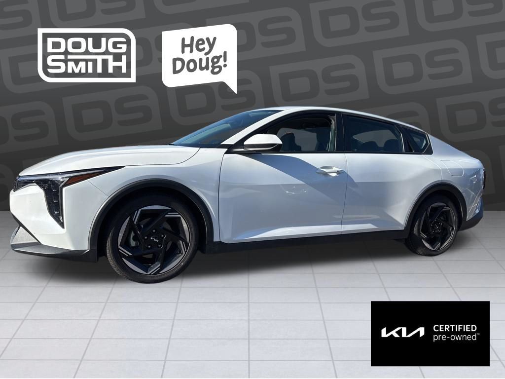 2025 Kia K4 EX AT's photo