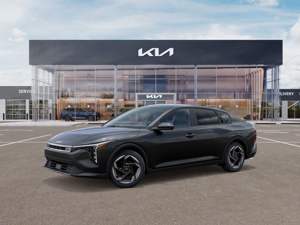 2025 Kia K4 EX photo 3