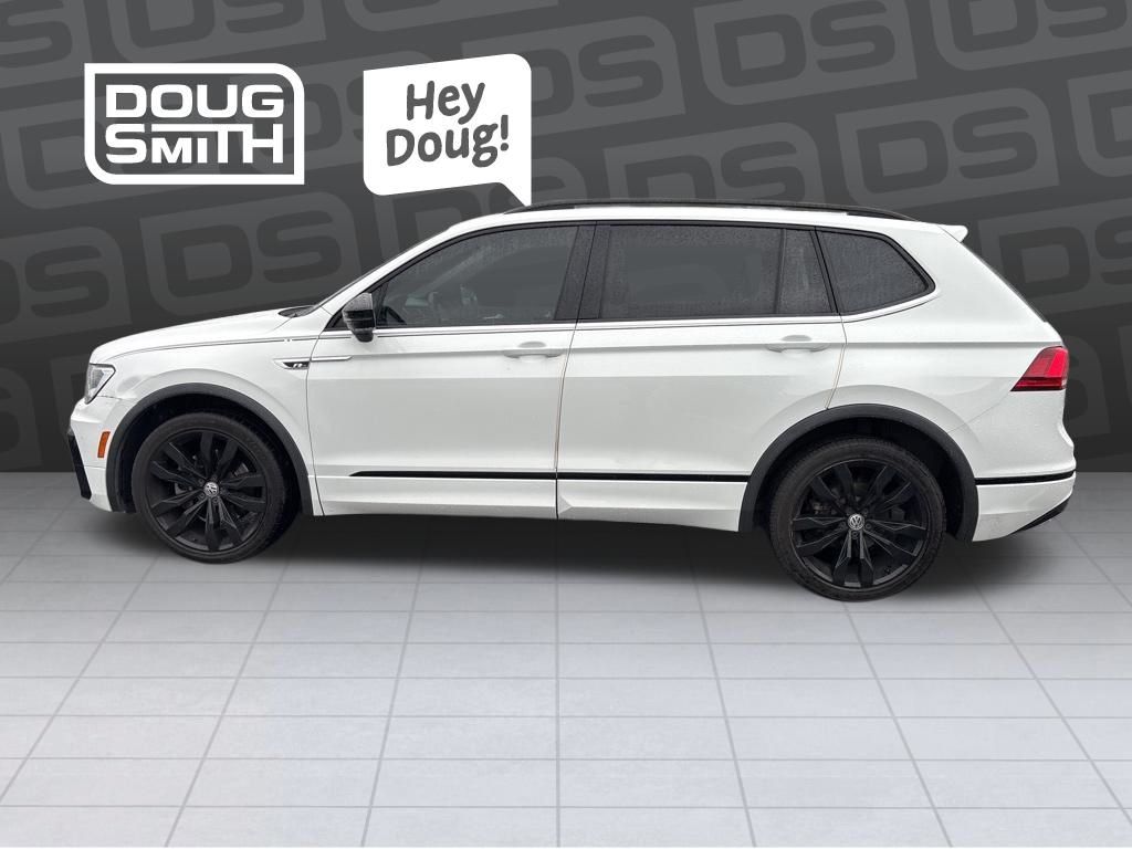 2020 Volkswagen Tiguan 2.0T SE R-Line Black's photo