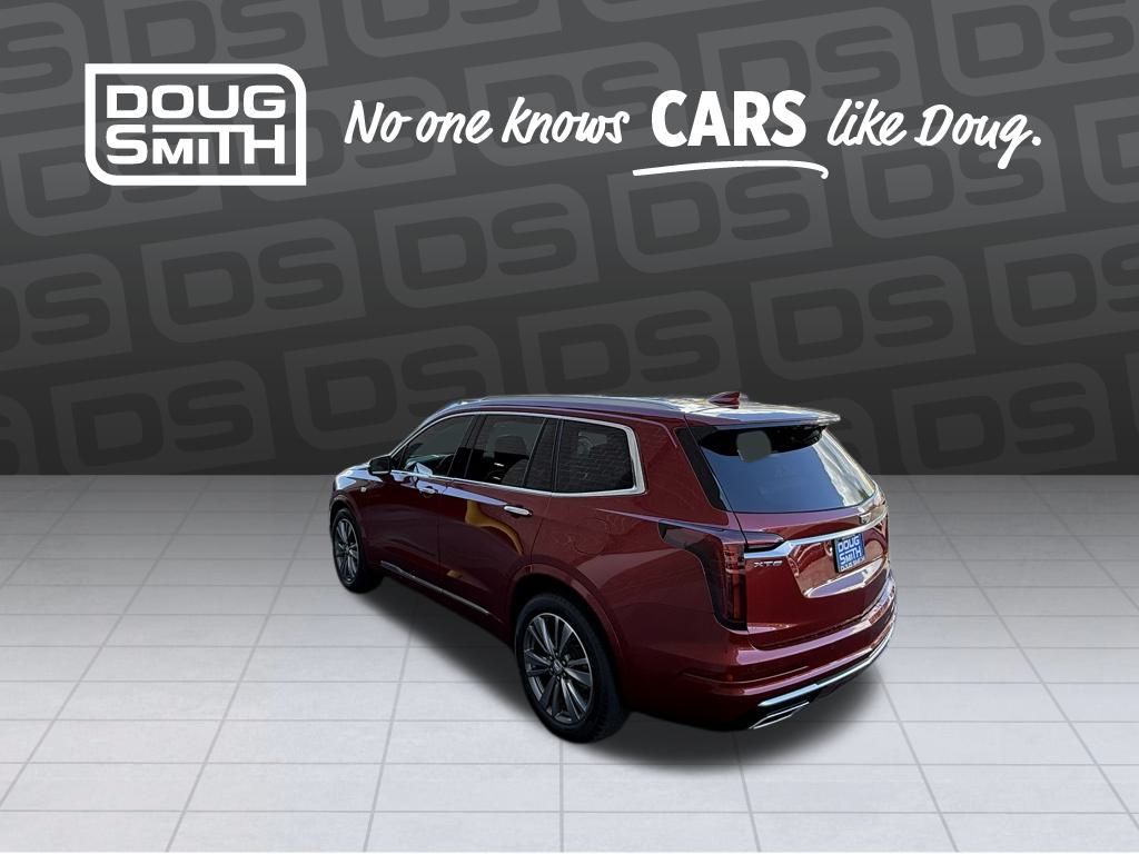 2021 Cadillac XT6 Premium Luxury photo 3