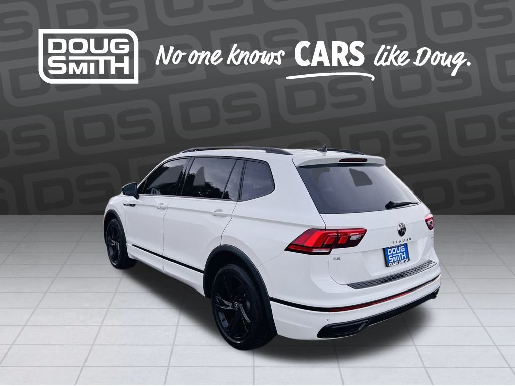 2023 Volkswagen Tiguan SE R-Line Black photo 3