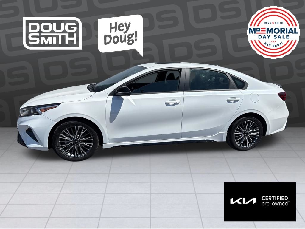 2024 Kia Forte GT-Line AT's photo