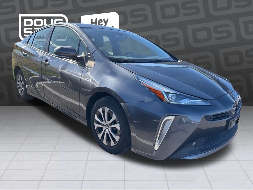 2022 Toyota Prius LE AWD-e's photo
