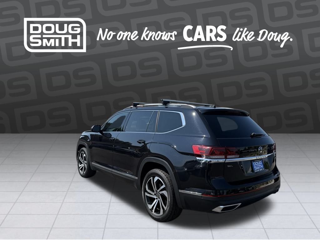 2021 Volkswagen Atlas SEL Premium photo 2