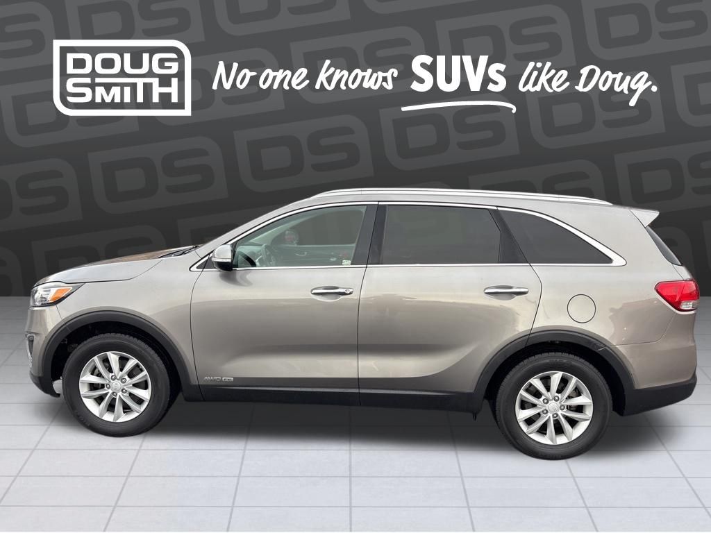 Used 2016 Kia Sorento LX with VIN 5XYPGDA53GG176993 for sale in Lindon, UT