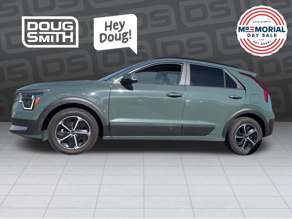 2023 Kia Niro EX HEV's photo