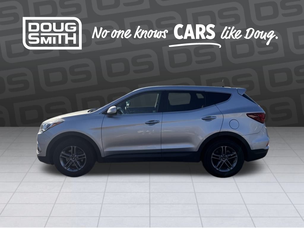 2018 Hyundai Santa Fe Sport Base photo 2