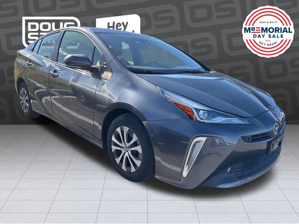 2022 Toyota Prius LE AWD-e's photo