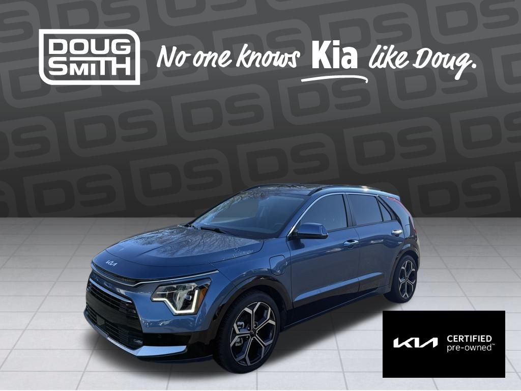 2023 Kia Niro SX Touring's photo