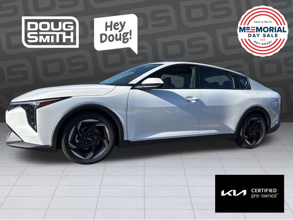 2025 Kia K4 EX AT's photo
