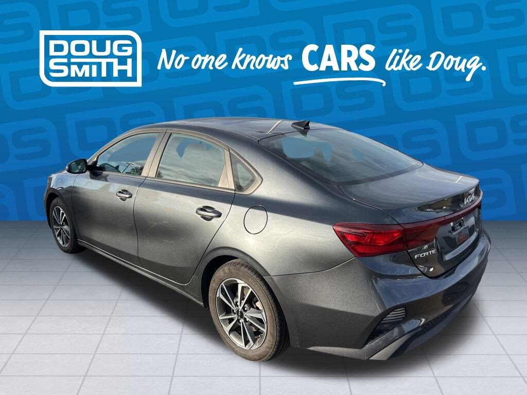 Used 2024 Kia Forte LXS Sedan