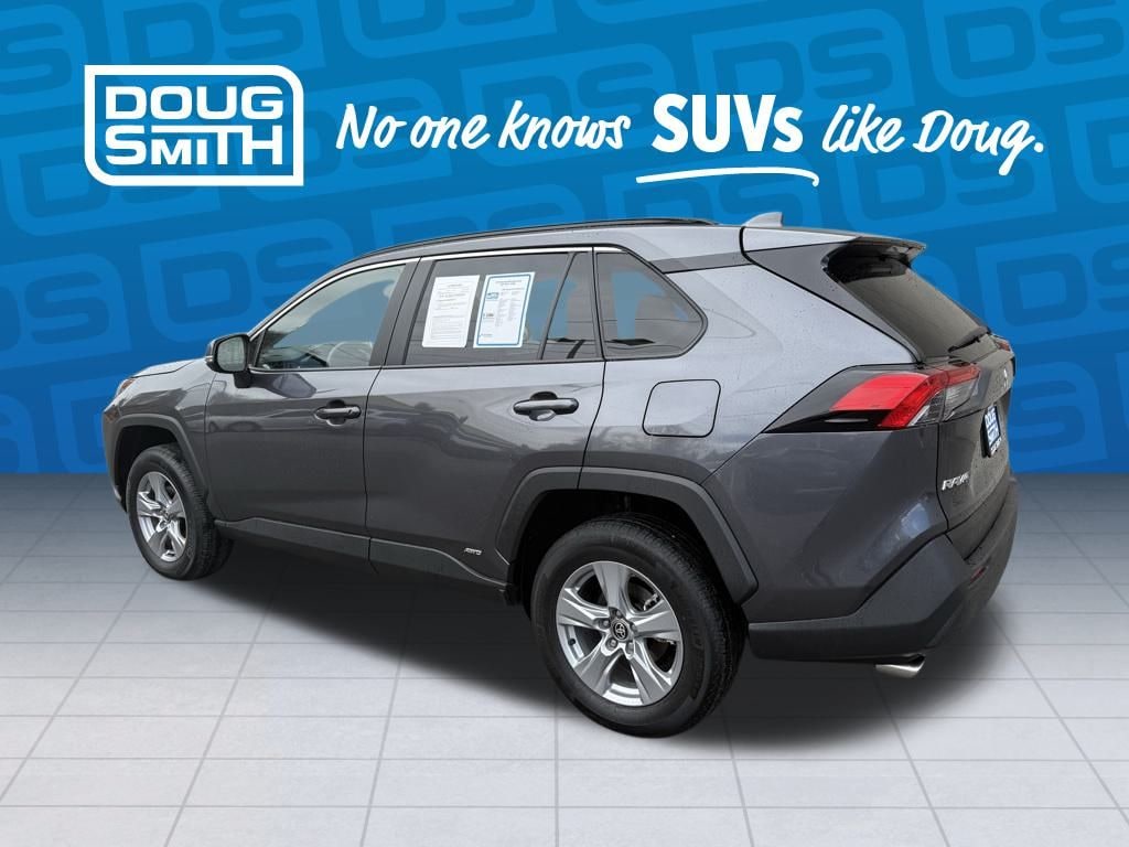 Used 2025 Toyota RAV4 Hybrid XLE SUV