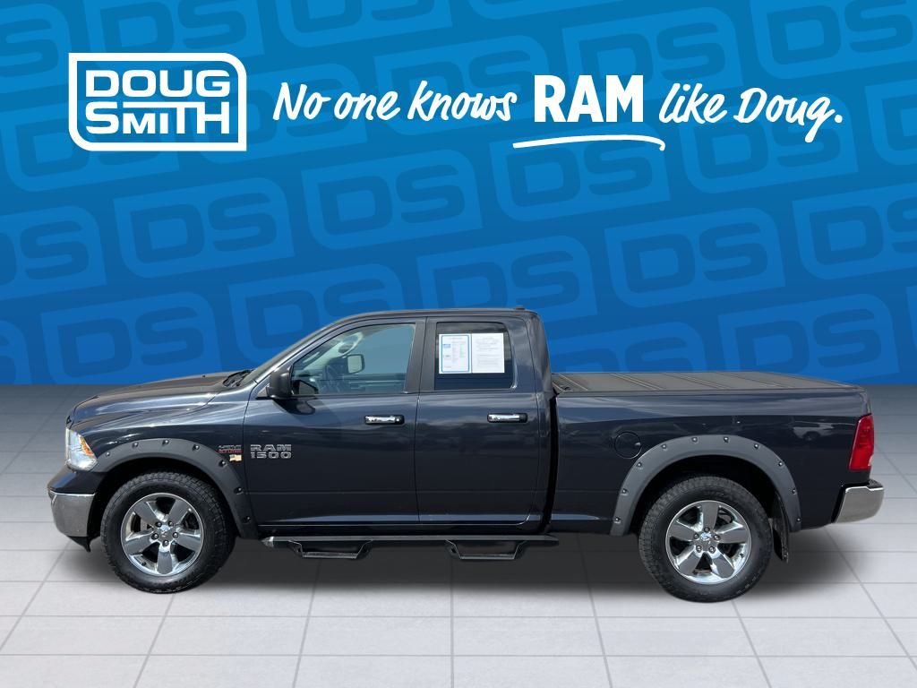 2016 Ram 1500 SLT photo 2