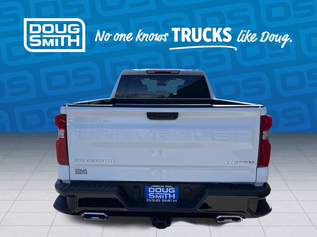 2024 Chevrolet Silverado 1500 Custom Trail Boss photo 4