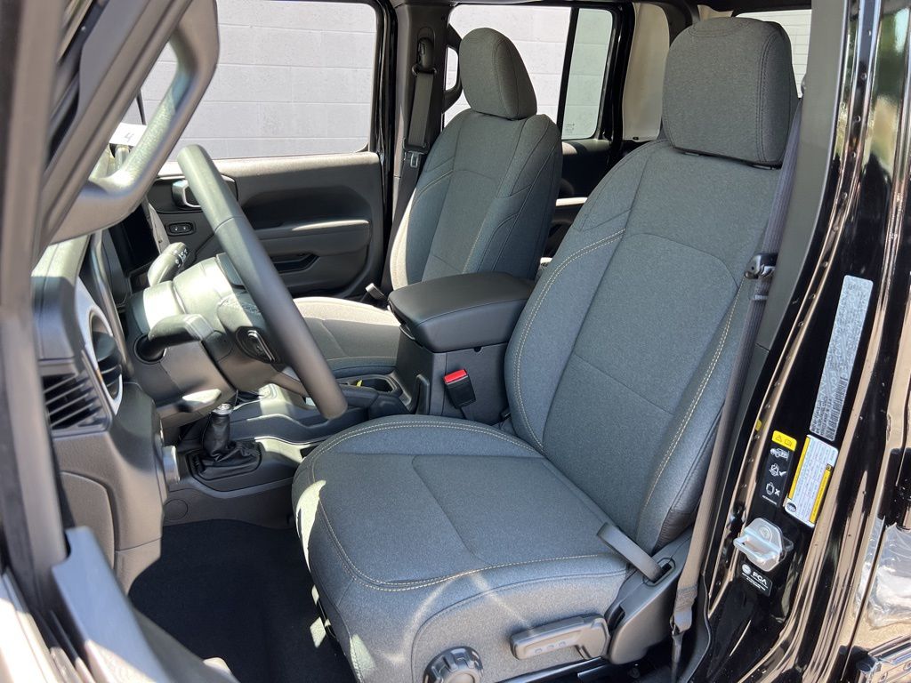 2025 Jeep Gladiator Sport S - Photo 21