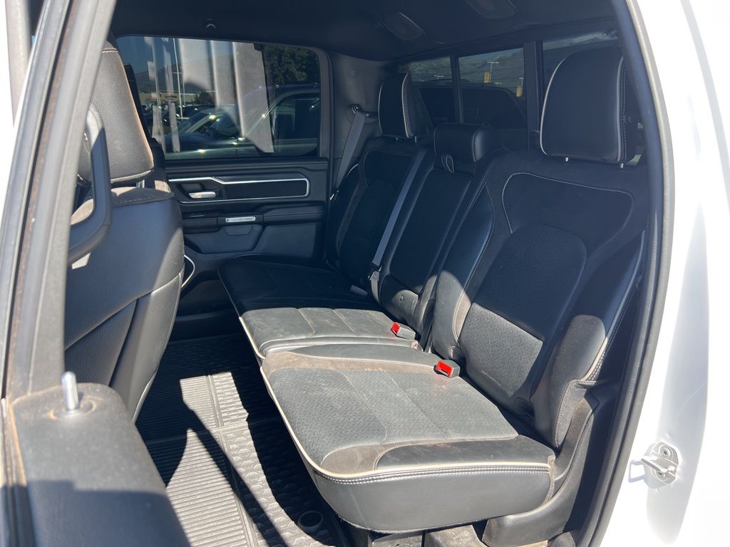 2023 Ram 1500 Laramie photo 3