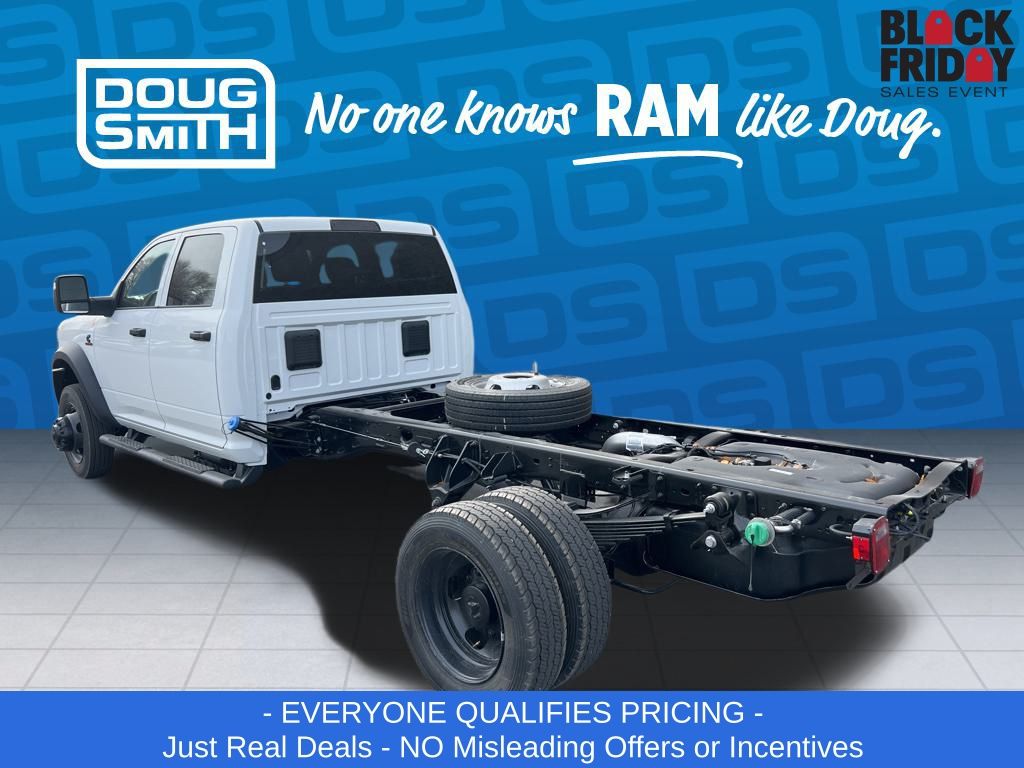 2026 Ram 5500 Tradesman photo 4