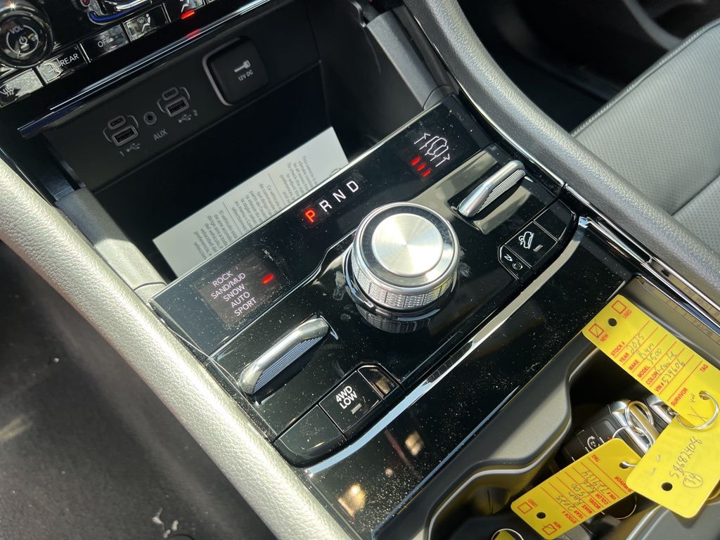 2025 Jeep Grand Cherokee L Overland - Photo 19