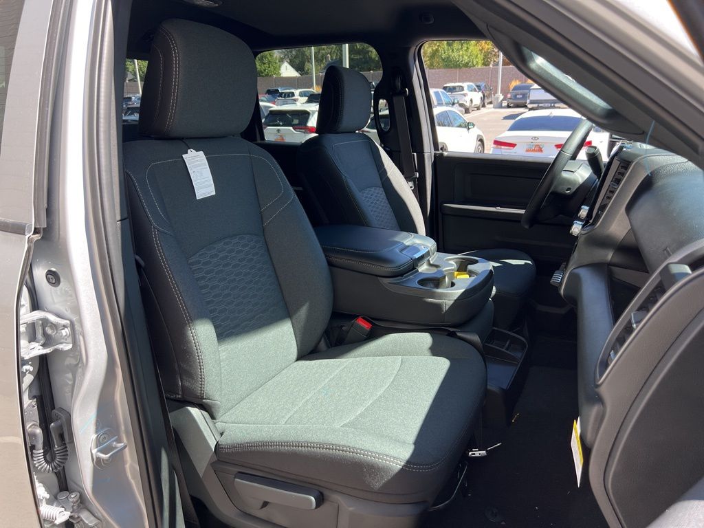 2026 RAM 3500 Tradesman - Photo 25