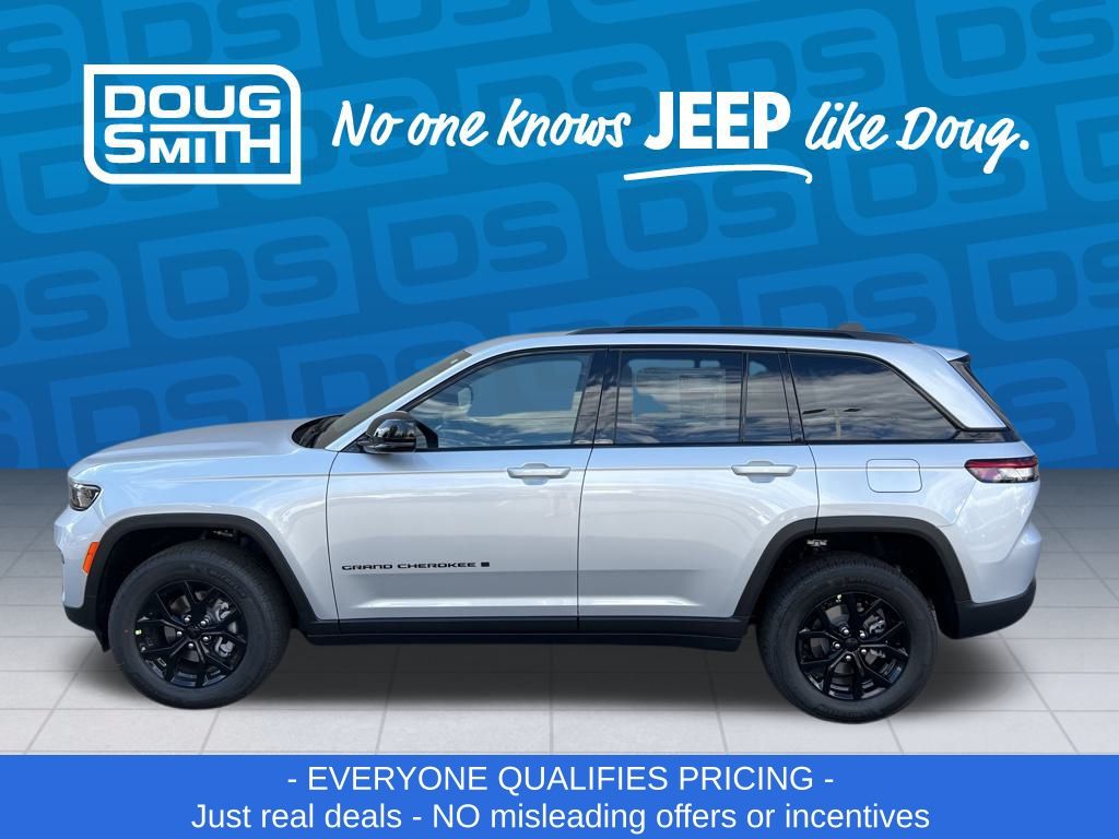 2025 Jeep Grand Cherokee Altitude photo 2