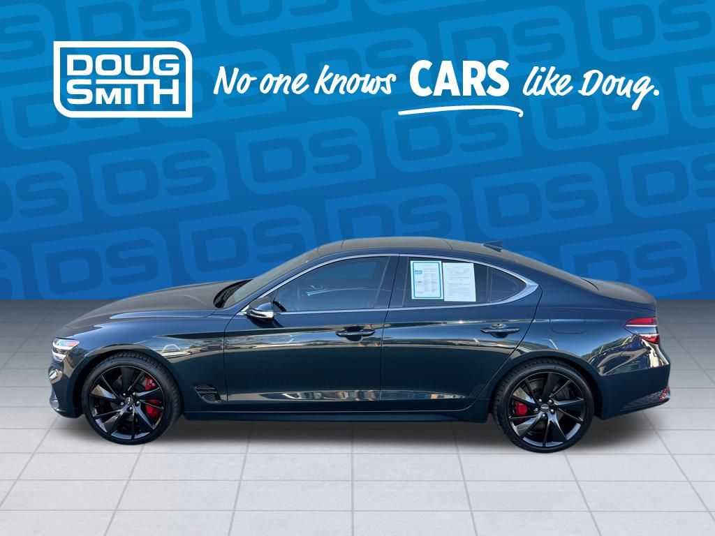 2022 Genesis G70 Advanced 3.3T Sport Prestige photo 2