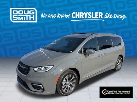 2022 Chrysler Pacifica Hybrid Pinnacle Van Passenger Van