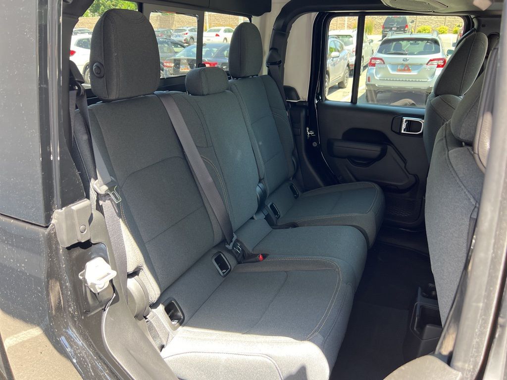 2025 Jeep Gladiator Sport S - Photo 23