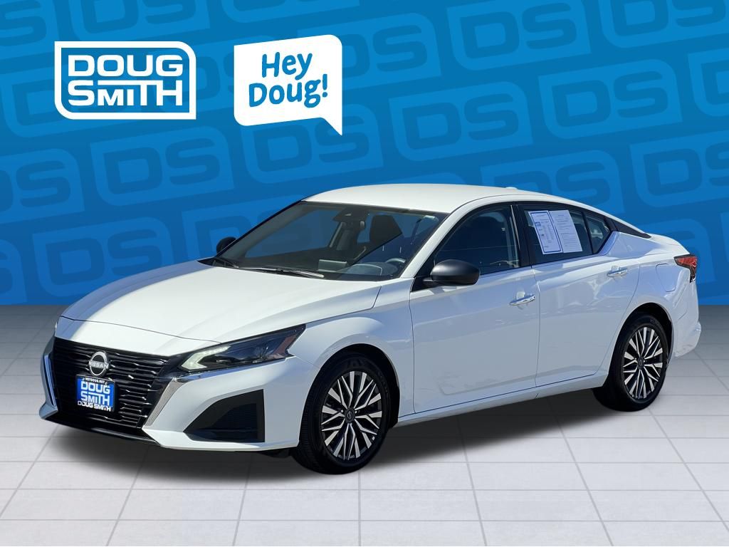 2025 Nissan Altima SV