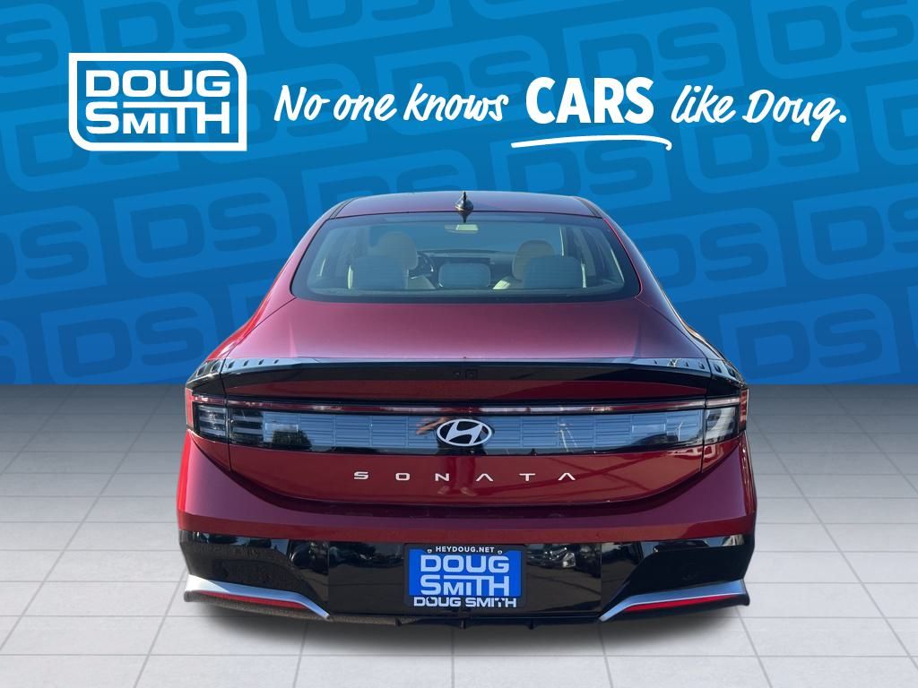 2025 Hyundai Sonata SEL photo 4