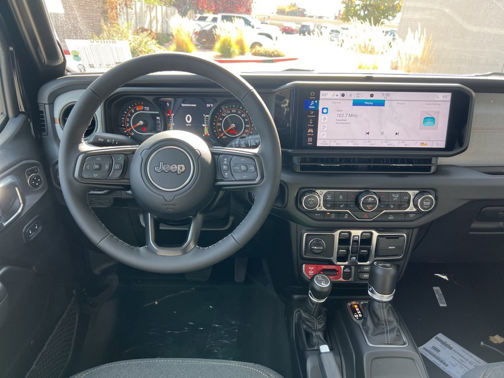 2026 Jeep Wrangler 4-Door Willys - Photo 18
