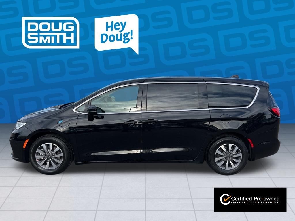 Used 2024 Chrysler Pacifica PHEV Select with VIN 2C4RC1S72RR144652 for sale in American Fork, UT