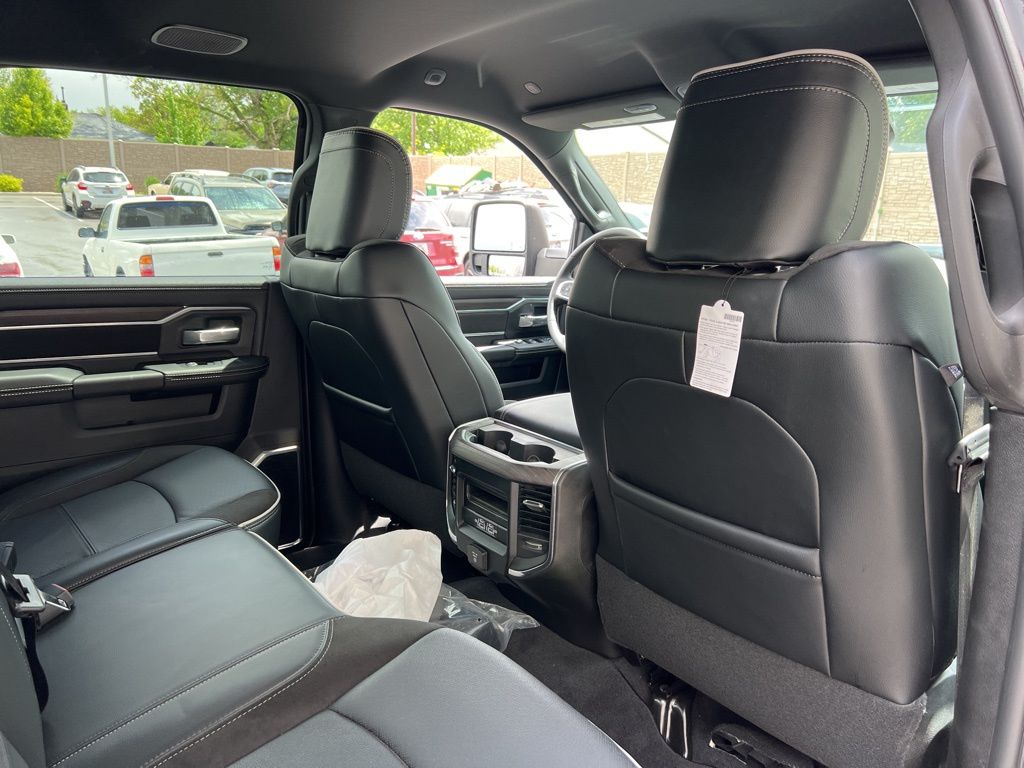 2025 RAM 2500 Laramie - Photo 29
